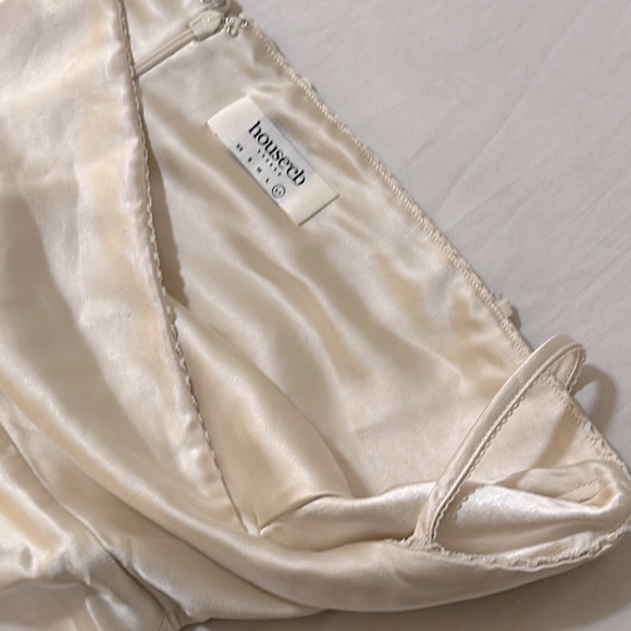 House of CB Constanza vintage cream dress size XL - Picture 8 of 11